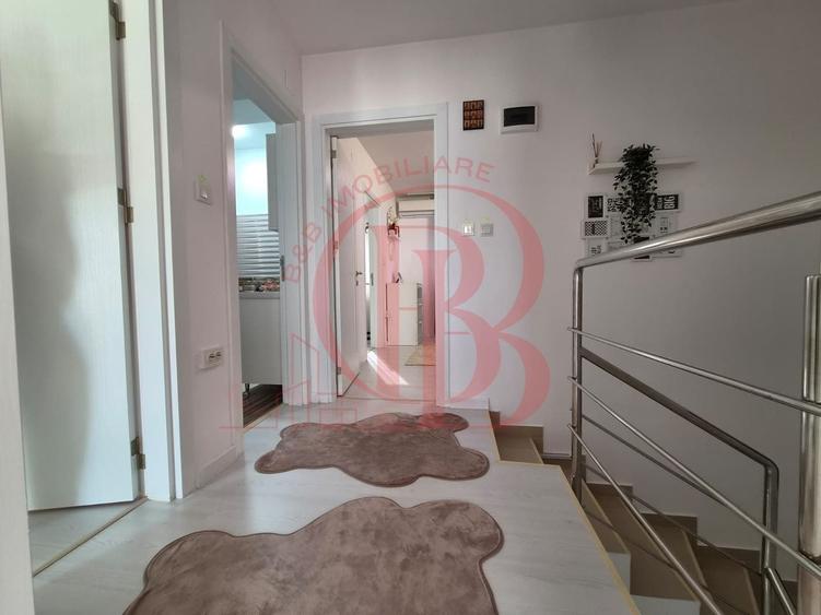 Duplex cu 4 camere cu Canalizare în Theodor Pallady
