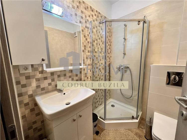 Apartament cu 3 camere decomandat în Albert