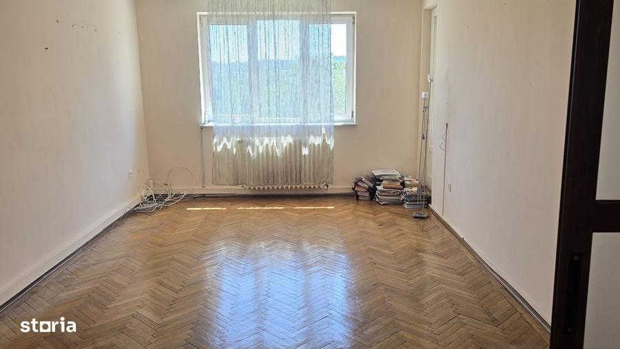 Vand apartament 3 camere dec. GARAJ, Boxa,Deva, Micul Dalas, etaj 2 - 2