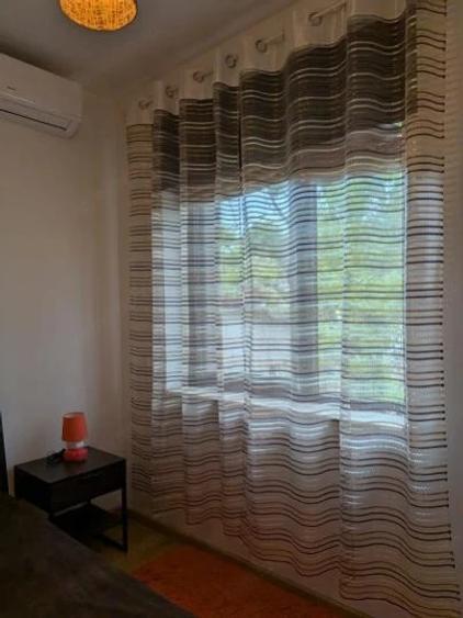 Apartament cu 3 camere decomandat, mobilat în Parcul Carol