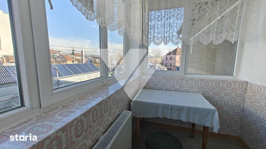 Casă cu 4 camere cu Teren 353 Mp în Central
