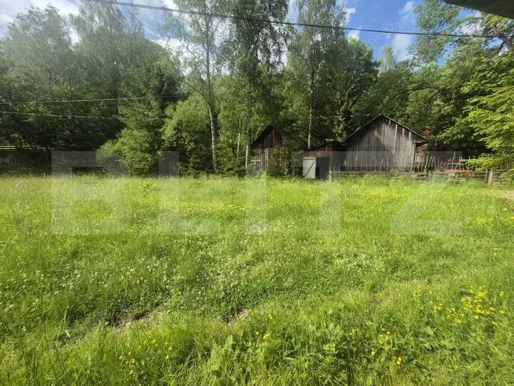 Casă cu Teren 1400 Mp în Râșca