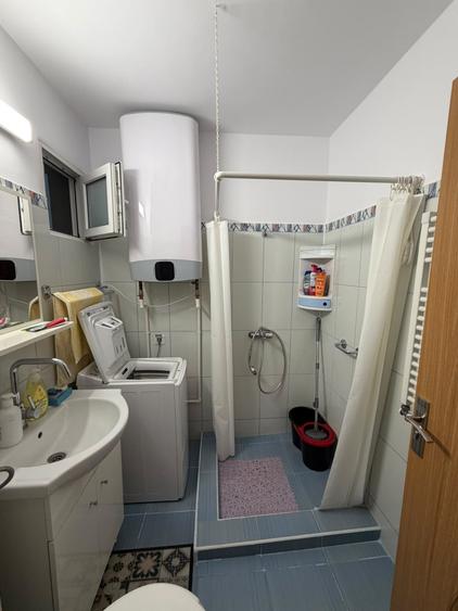 Apartament cu 2 camere decomandat, mobilat în Drumul Taberei