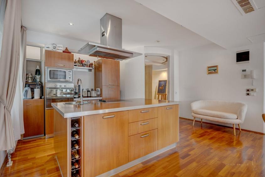 Apartament cu 2 camere decomandat, mobilat în Primăverii