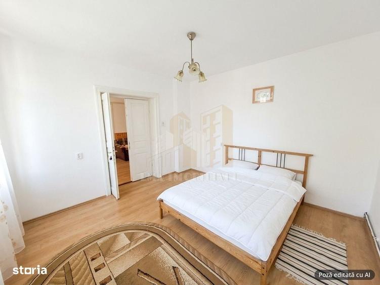 Apartament cu 4 camere decomandat în Irimești