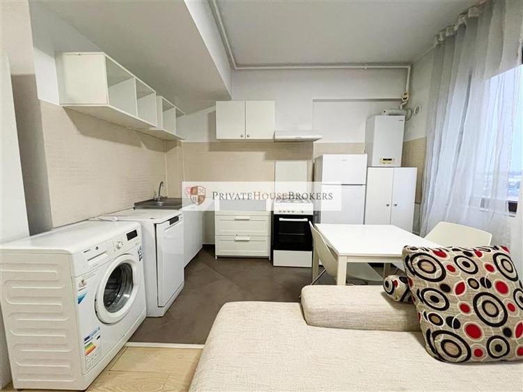 Apartament cu 2 camere semidecomandat, mobilat în Băneasa