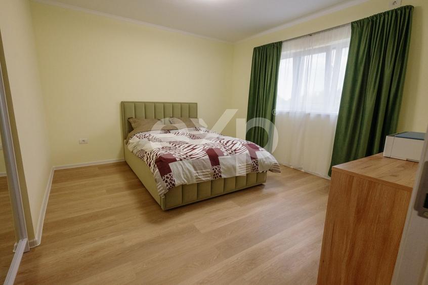 Casă individuală cu 4 camere cu Canalizare în Smeura