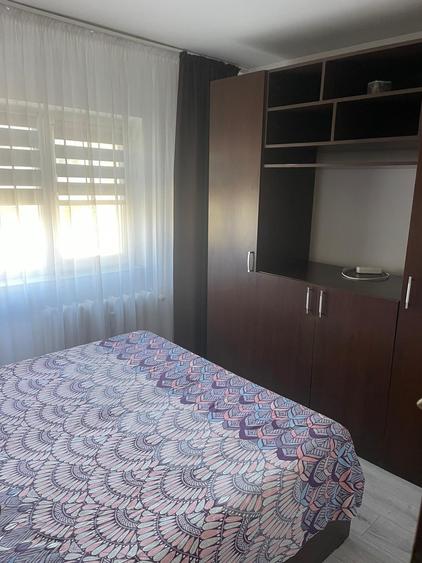 Apartament cu 2 camere semidecomandat, mobilat în Narcisa