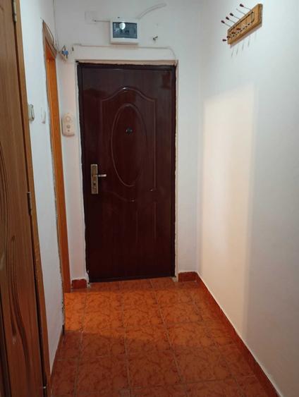 Vand apartament cu 2 camere, semidecomandat, situat in zona Centrala a orasului Ploiesti - 6