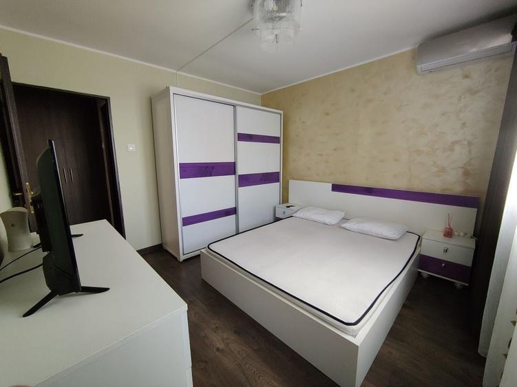 Inchiriez apartament cu 2 camere strada Brailei zona banci - 2