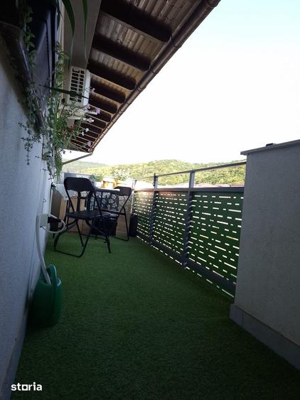 Apartament cu 3 camere în Florești