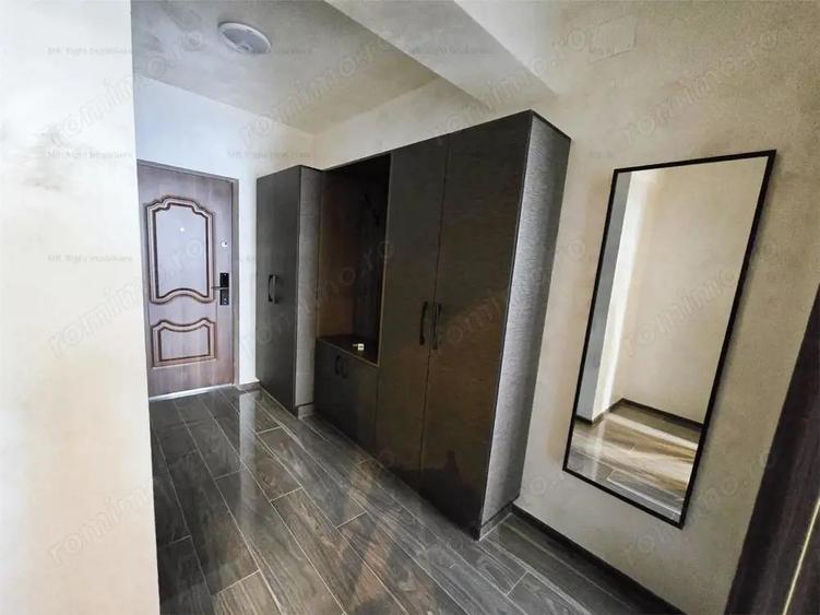 Garsoniera spatioasa | 49mp utili | Coresi - 8