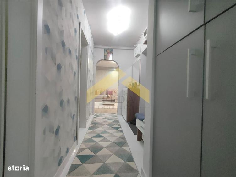 Apartament 3 camere in Micalaca de vanzare - 10