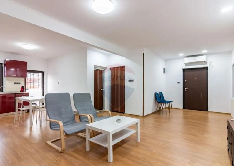 Casa / Vila de vanzare in Voluntari, venit lunar din c... - 9