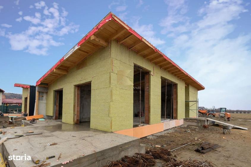 Casa premium la poalele Mun?ilor Piatra Craiului ?i Bucegi - 9