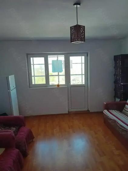 Vand apartament cu doua camere - 8