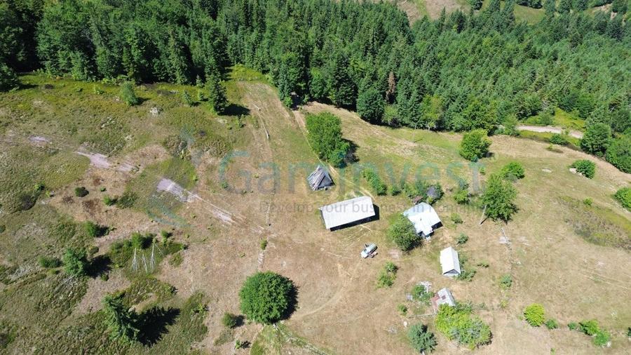 Teren pentru investitie turism, cu izvor si acces la utilitati, zona Arieseni - 4