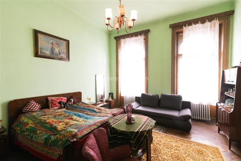 Apartament cu 4 camere zona Maria-cladire istorica Apartament cu 4 camere zona Maria-cladire istorica