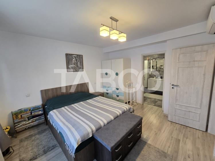 Casa de vanzare 5 camere 160mpu 3 bai 120mp teren liber zona Selimbar - 5