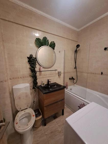 Inchiriez apartament Mamaia Sat - 5