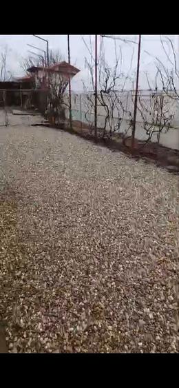 Vand casa la tara - 7