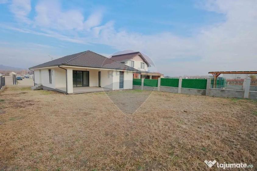 Casa de vanzare pe un nivel in Cartierul Tineretului, ... - 5