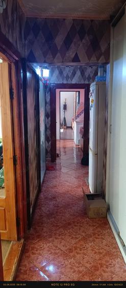 Apartament 4 camere decomandat - 1