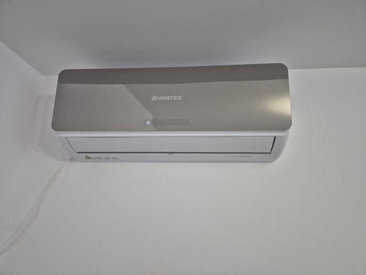 Ap. 3 Cam./ Parcare/ Centrala/ Parcul Teilor - 4