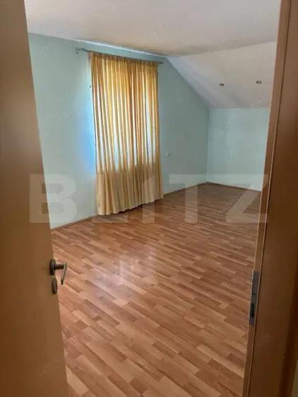 Casa de vanzare in Dumbravi?a loca?ie centrala - 7