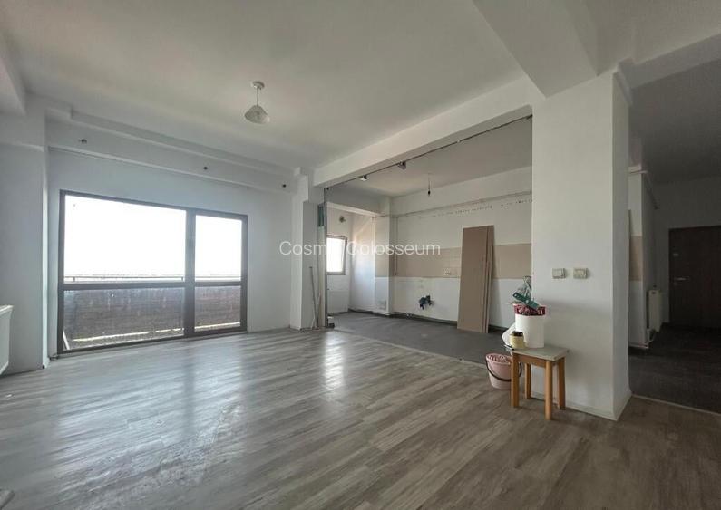 Apart de renovat, 2 camere, decomandat, spatios, modern, Ghimbav! Apart de renovat, 2 camere, decomandat, spatios, modern, Ghimbav!