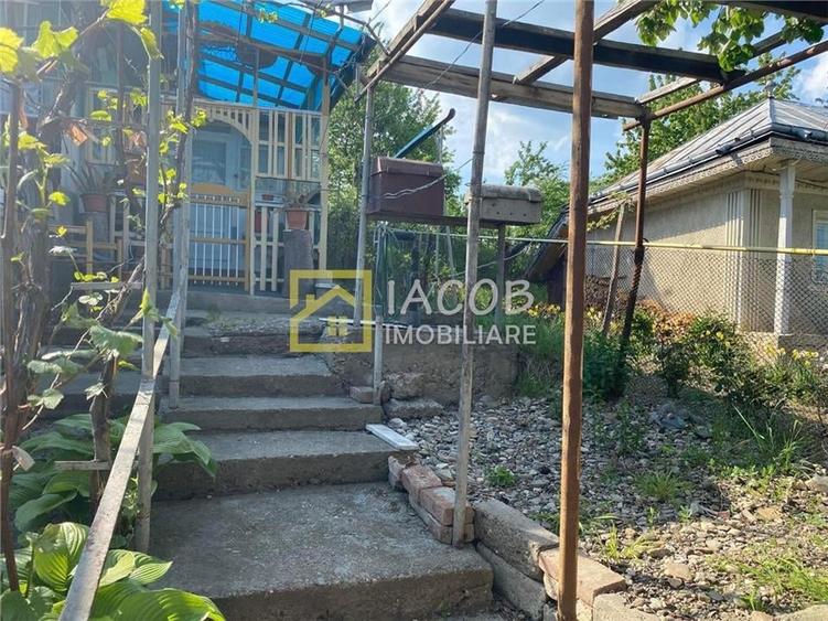 Casa cu 3 camere, Magura, Bacau - 2