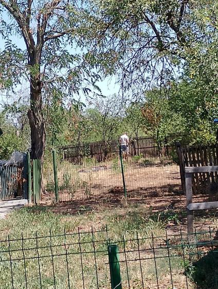 Vanzare Casa Batraneasca + teren 2800mp Sat Mozacenii-Vale, Jud. Arges 22.000 Euro - 2