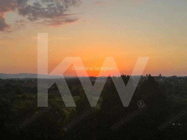 Apartament 4 camere de inchiriat - ?trand