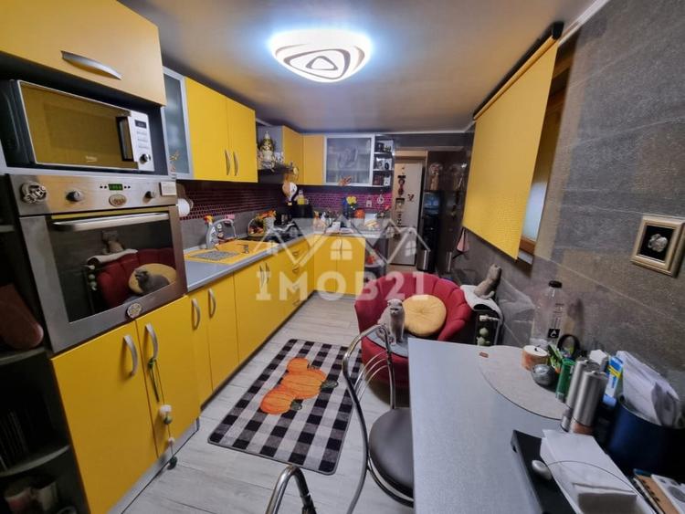 Vanzare Casa-vila 7 camere si teren 1250mp in Puchenii Mosneni-Prahova - 13