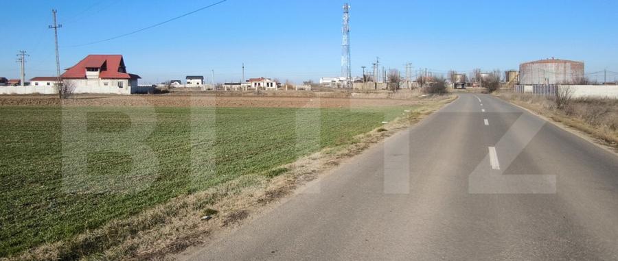 Teren intravilan stradal, 10.000 mp, zona Ghercesti - 1
