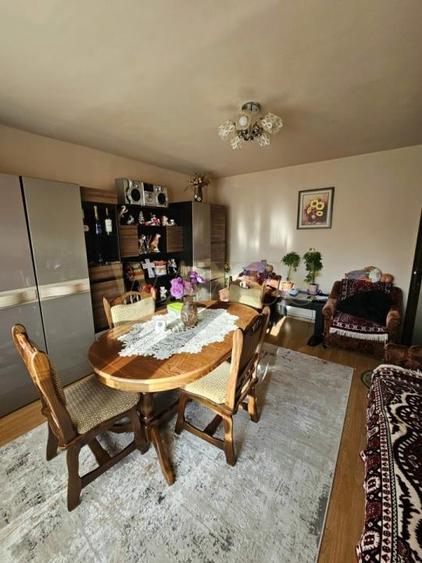 Apartament 4 camere, 78 mp, 2 bai, 2 balcoane – zona linistita, str. Ecaterina T - 1