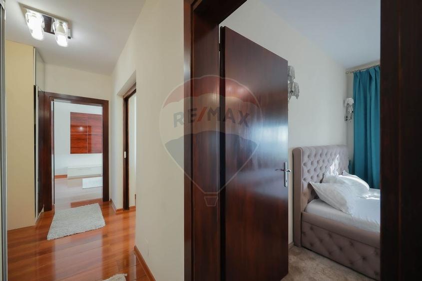 Apartament de vânzare, 2 camere ultracentral, Str. Mihail Kogălniceanu - 7