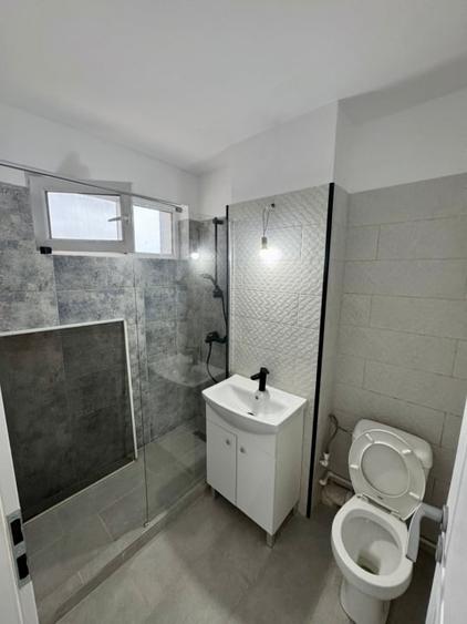 PODU ROS - RESTAURANT COTNARI - 2 CAMERE - ETAJ INTERMEDIAR -RENOVAT - FARA RISC - 5