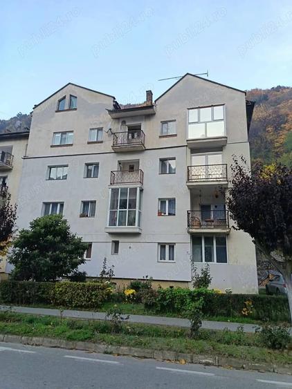 Apartament 3 camere decomandate,2 bai, boxa ?i 2 balcoane Baile Herculane - 1