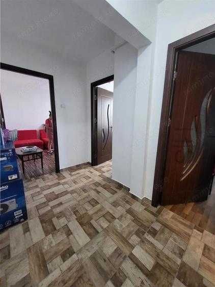Apartament 2 Camere, Decomandat, 48 mp, etaj 3 din 4, Sud - 2
