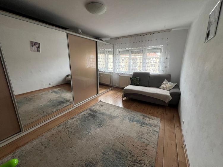 Vand pb 2 camere velenta! Etajul 4/4! - 1