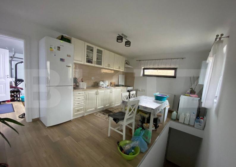 Casa de vacanta cu priveliste catre lac, 213 mp utili, 3500 - 17