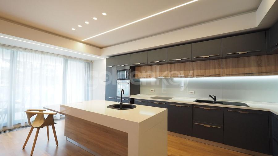 Apartament ultra-finisat cu 4-5 camere, vedere libera, 2 garaje - 6