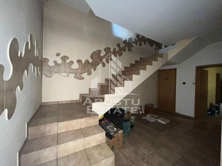 Casa individuala cu 4 camere, teren 404 mp,acces auto,garaj, Girocului - 4