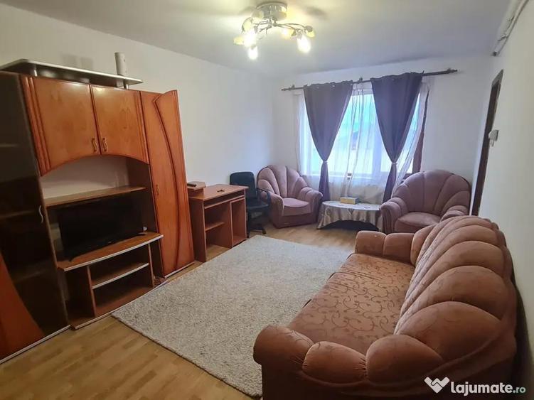 Garsoniera de inchiriat in Mun. Targovi?te, str.Avram Iancu, nr.7, bl.54, etj. 5 - 3