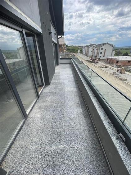 Apartament nou la CHEIE 2 camere cu terasa si parcare in Cristian - 16