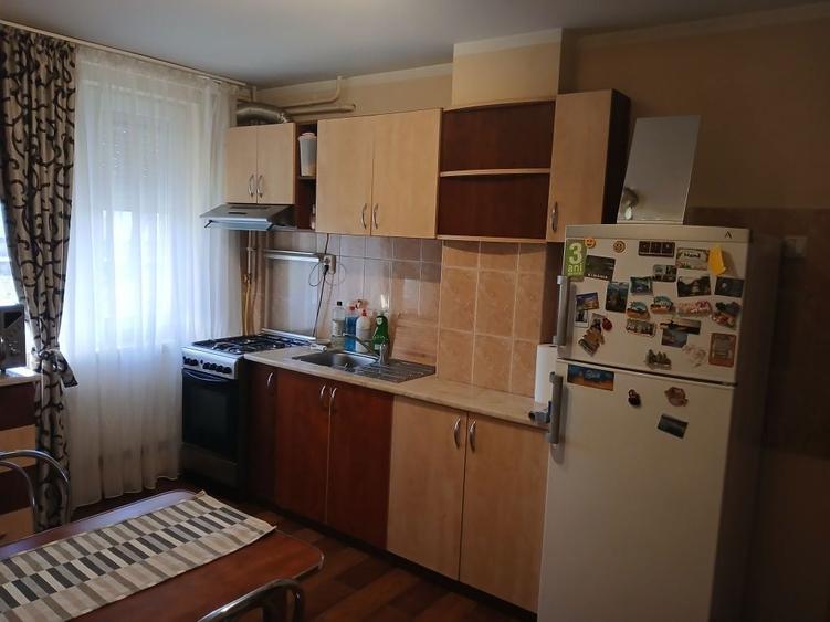Inchiriez apartament 2 camera zona centrala Lugoj !Tel 0768472292 - 4