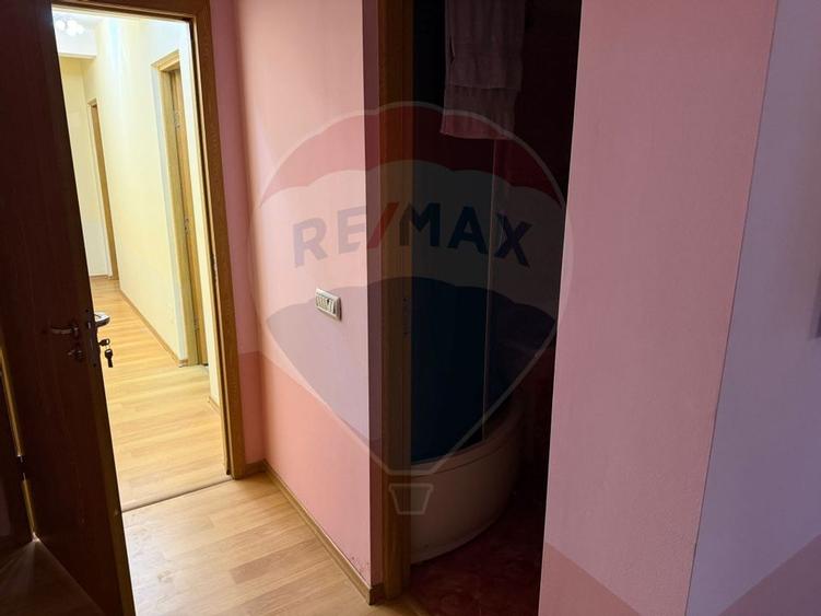 VANZARE Apartament cu 3 camere in zona Voluntari - 3