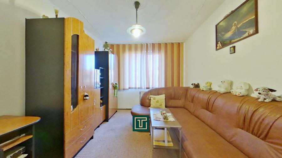 Apartament decomandat cu 3 camere, 2 băi și 2 balcoane în Micălaca - 11