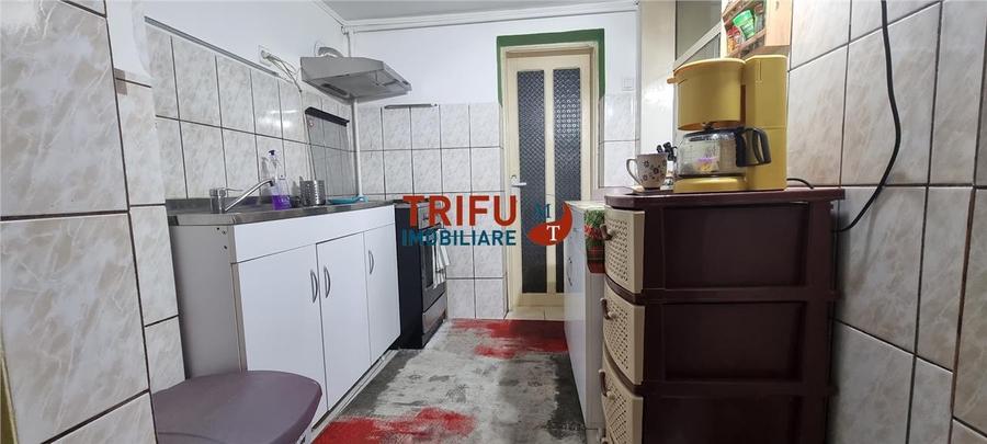 Casa de vanzare in Partos pretabila pt 2 familii - 18